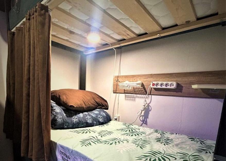 Bern Hostel Kisinyov Kültér fotó