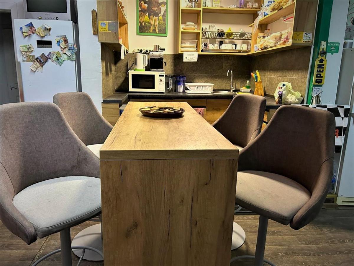 Bern Hostel Kisinyov Kültér fotó