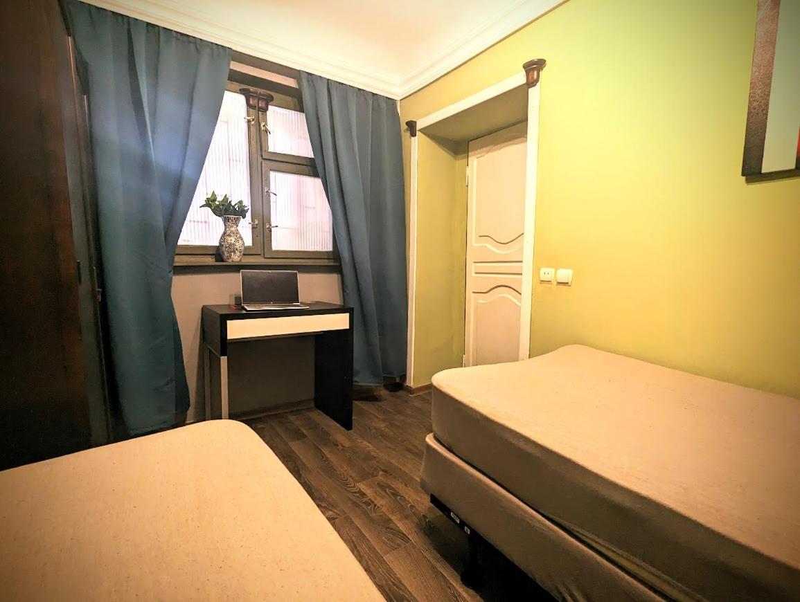 Bern Hostel Kisinyov Kültér fotó