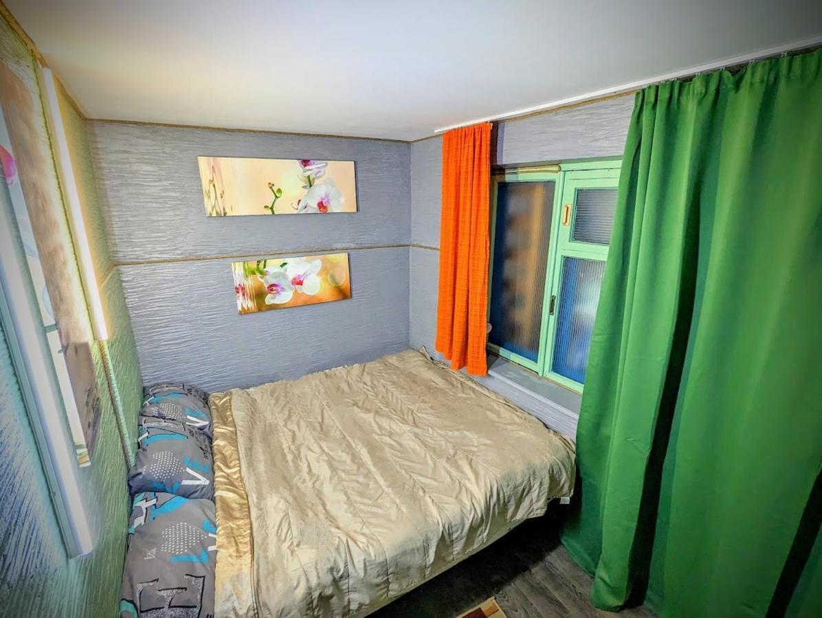 Bern Hostel Kisinyov Kültér fotó