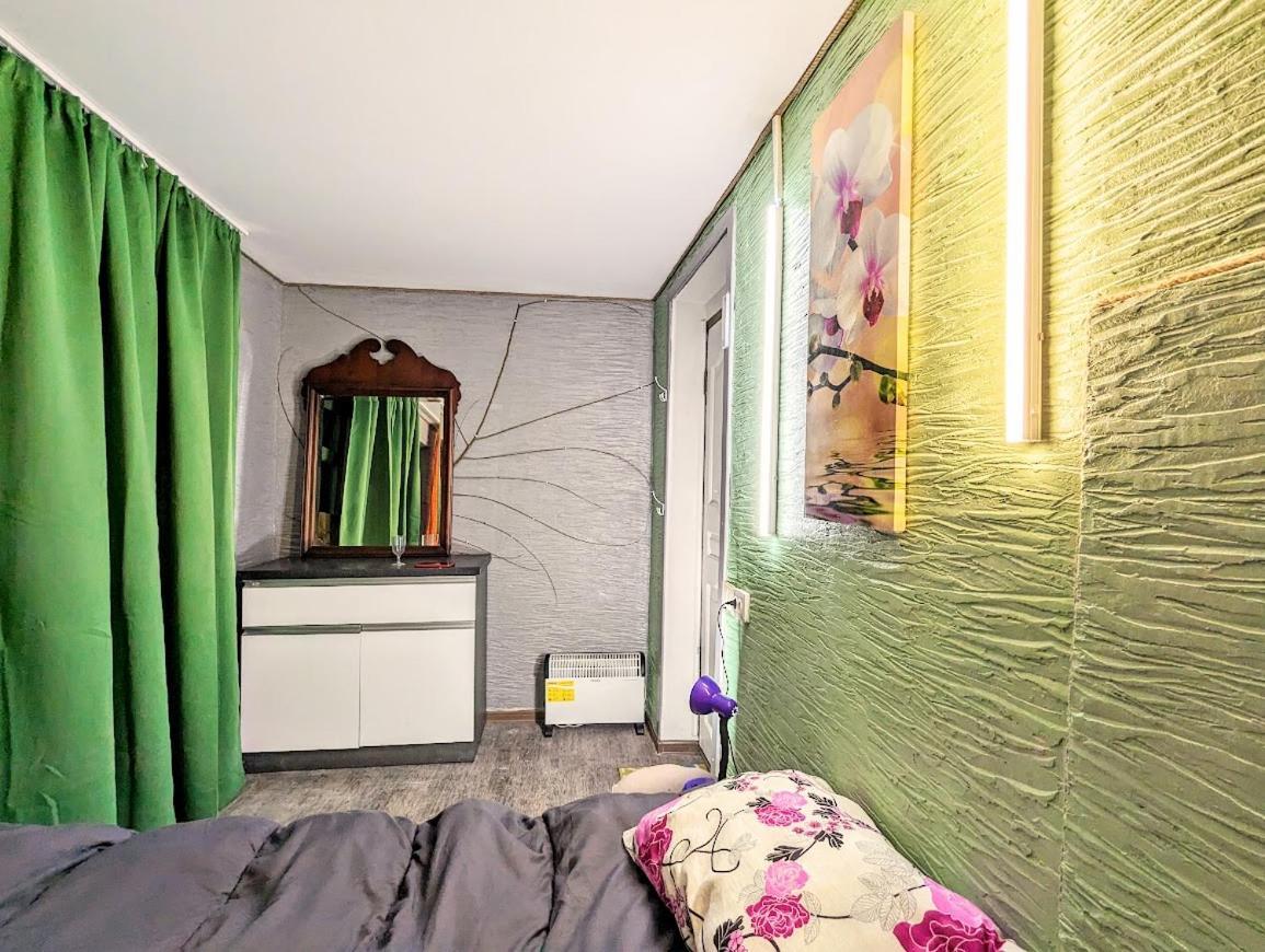 Bern Hostel Kisinyov Kültér fotó